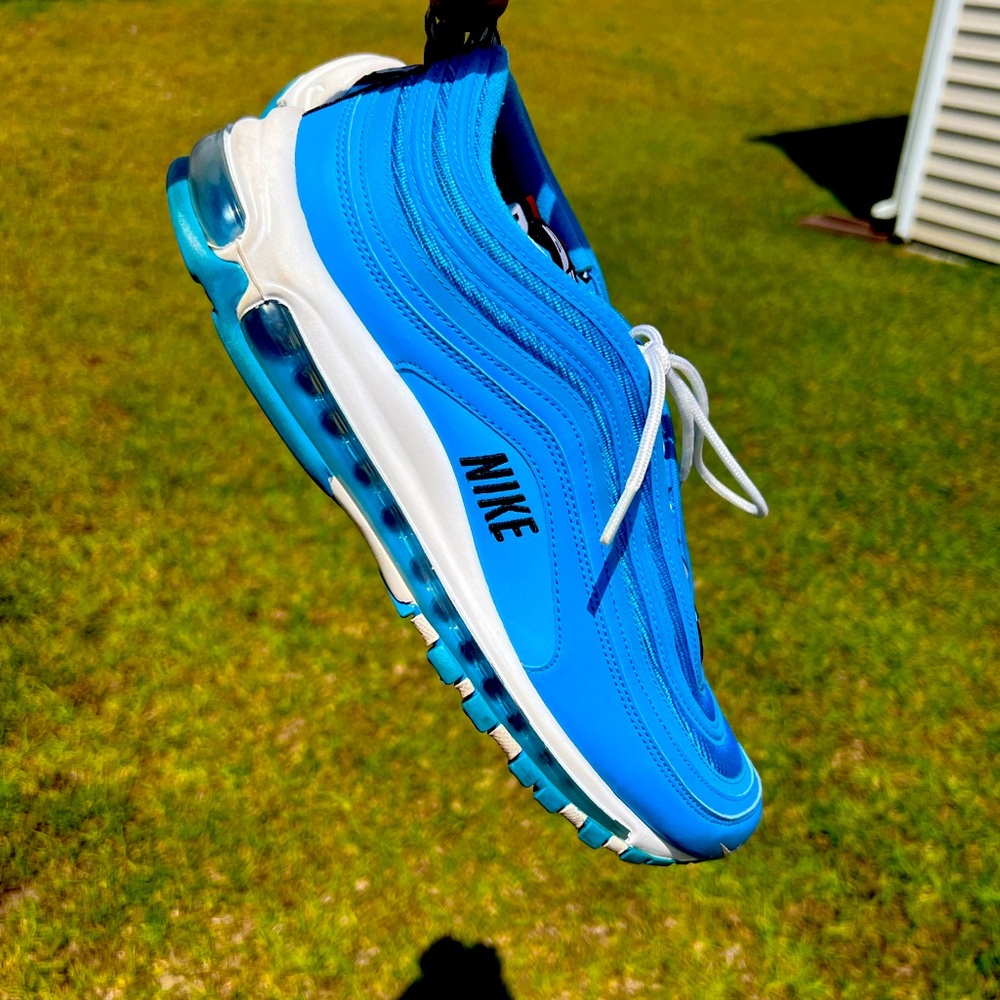Size 12 Airmax.  Hero’s Blue